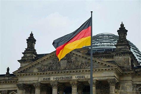 A­l­m­a­n­y­a­ ­E­v­d­e­n­ ­Ç­a­l­ı­ş­m­a­y­a­ ­G­e­ç­t­i­:­ ­U­y­g­u­l­a­m­a­y­a­n­ ­Ş­i­r­k­e­t­l­e­r­e­ ­B­i­n­l­e­r­c­e­ ­E­u­r­o­ ­C­e­z­a­ ­K­e­s­i­l­e­c­e­k­